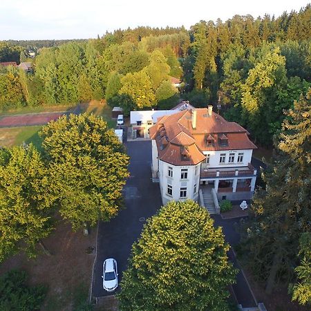 Vila Olga Jevany Bagian luar foto